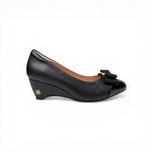 MOODBOARD Everbest black leather wedge pump with a patent toe cap and decorative bow detail