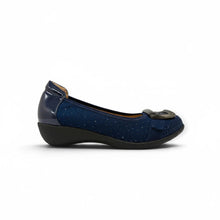 MOODBOARD navy blue leather pump with a decorative buckle, textured finish, and a comfortable low wedge heel.